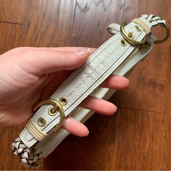 Vintage Coach Angora Raffia Leather Shoulder Bag - 2005 - Picture 4 of 11